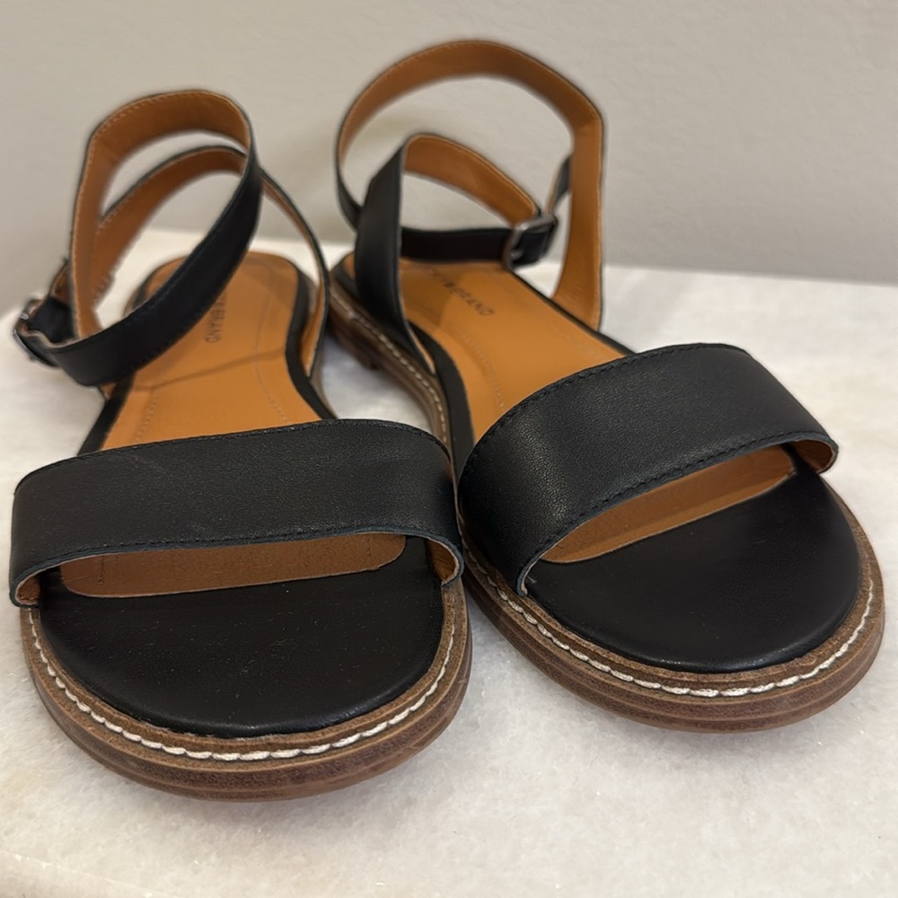 Lucky Brand Black Leather Sandals - Picture 4 of 4